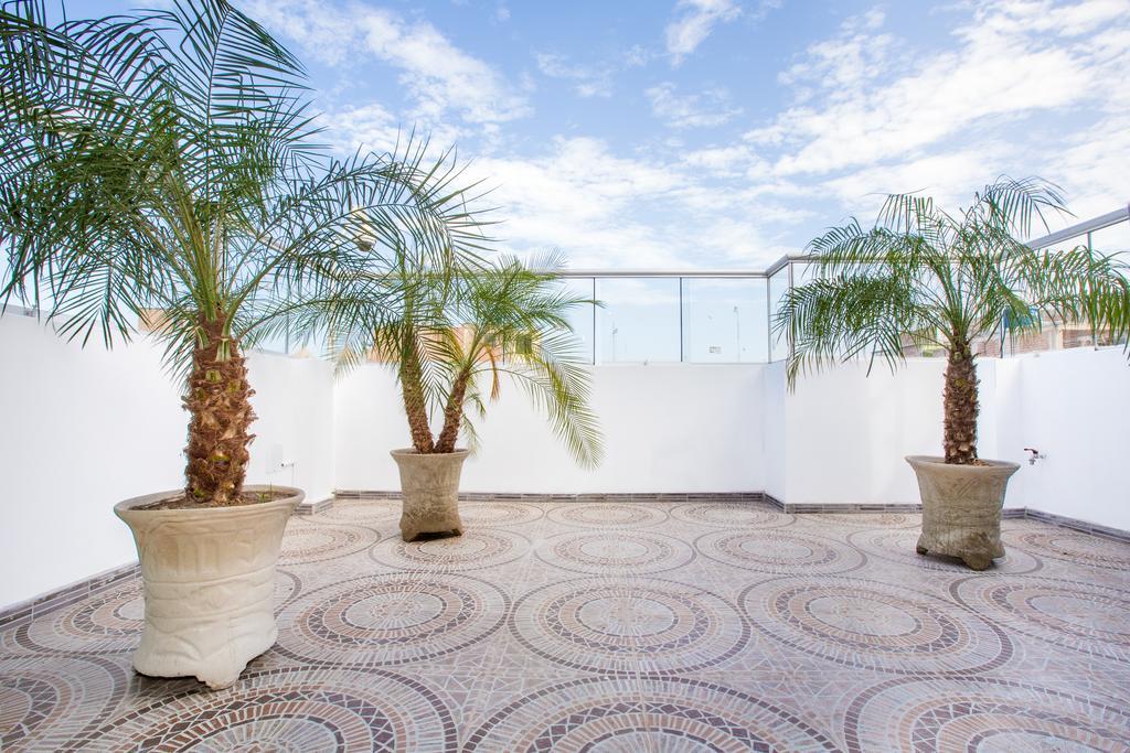 Hostal Florida Чиклайо Экстерьер фото