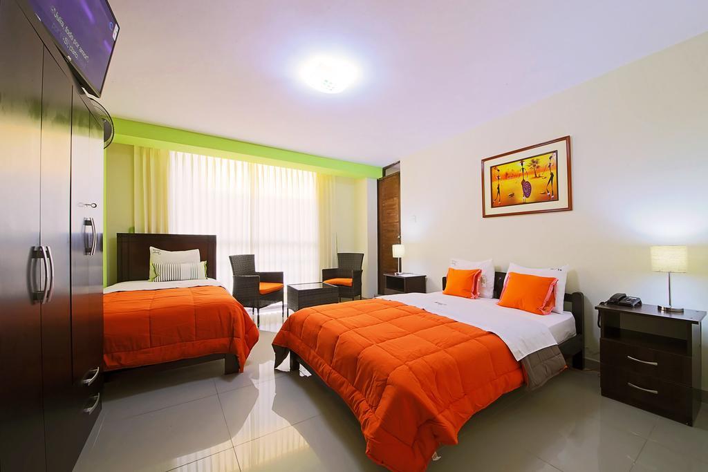 Hostal Florida Чиклайо Экстерьер фото