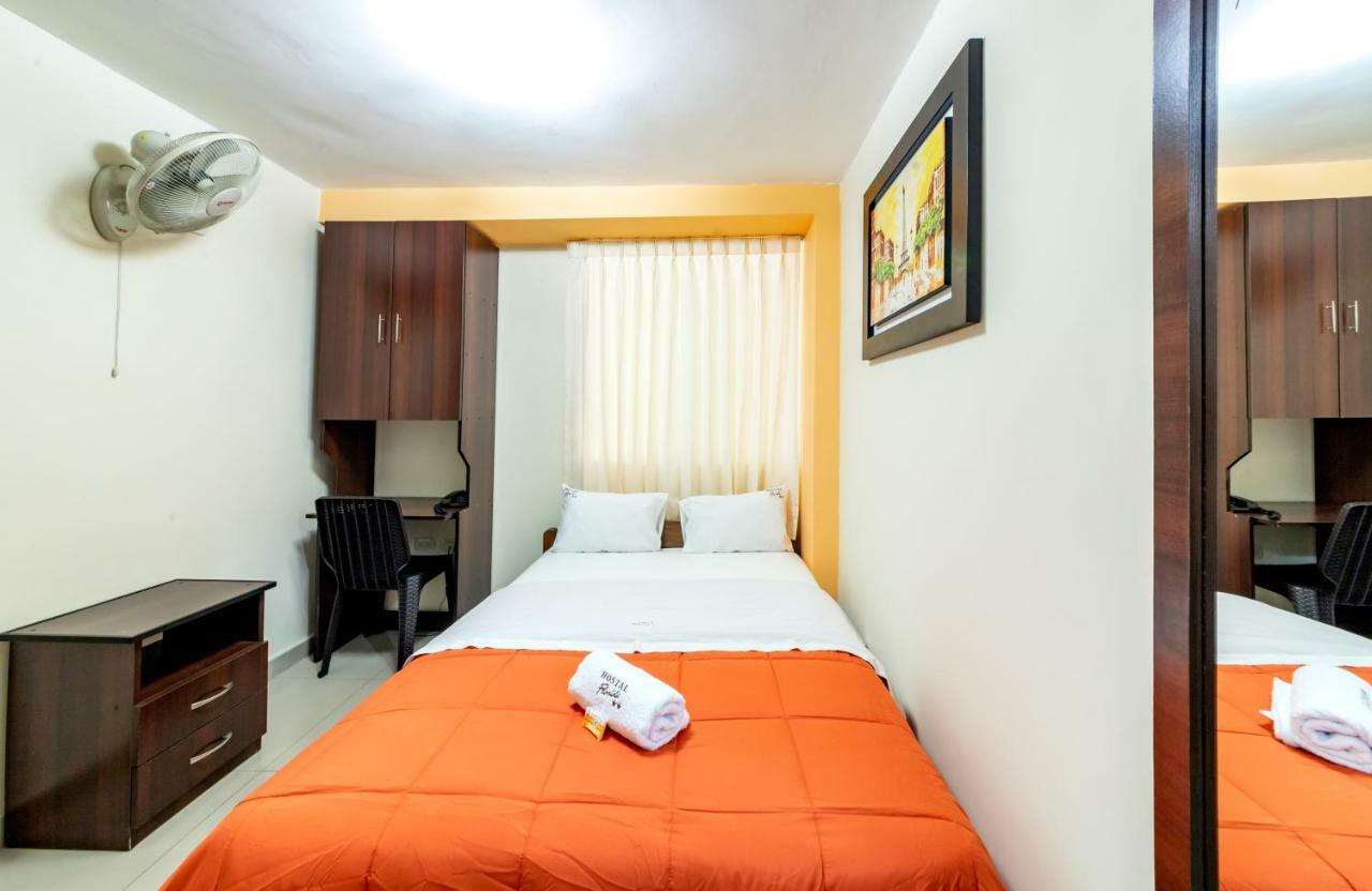 Hostal Florida Чиклайо Экстерьер фото