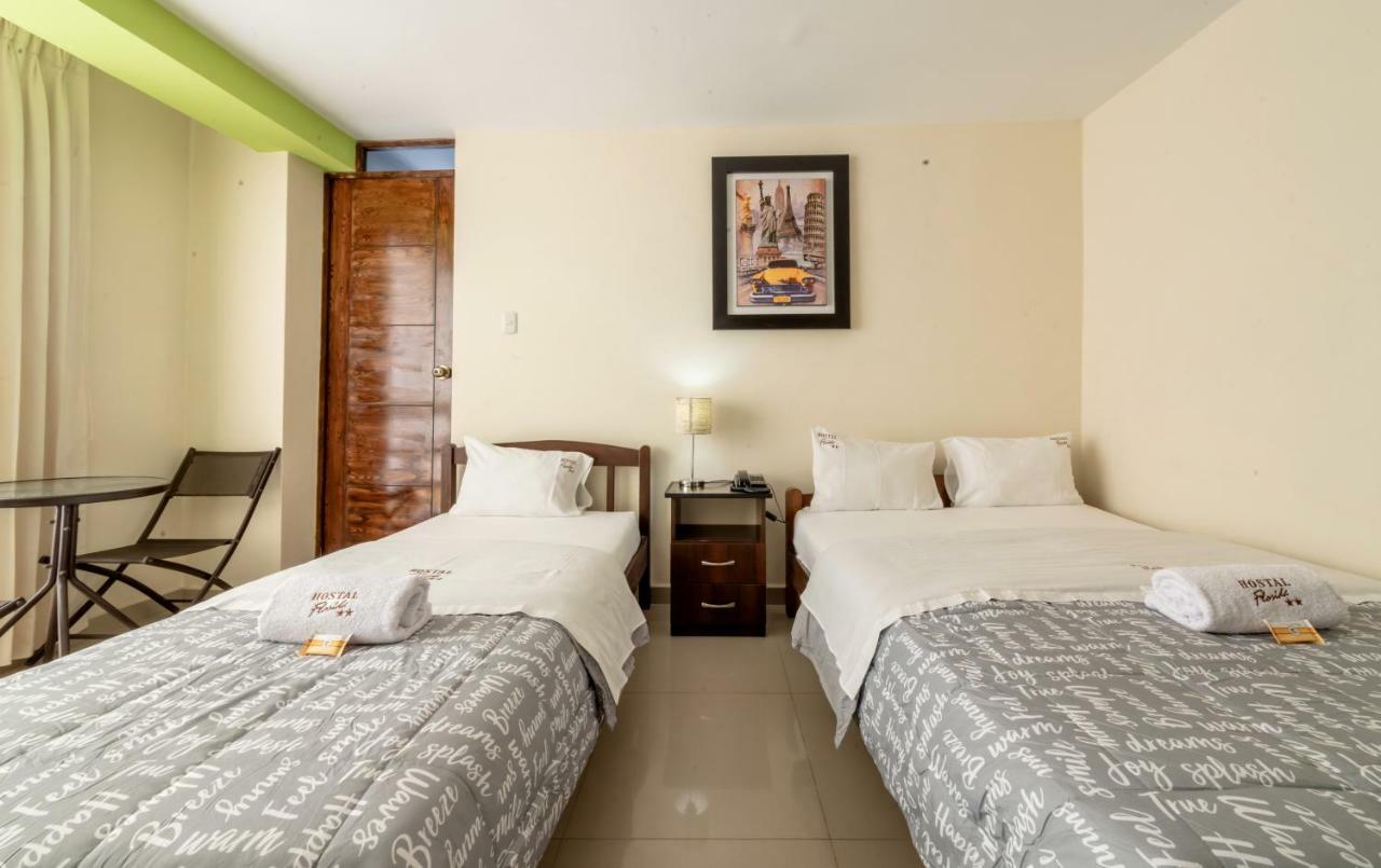 Hostal Florida Чиклайо Экстерьер фото